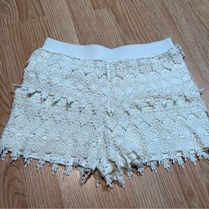 Express‎ tiered lace shorts XS
